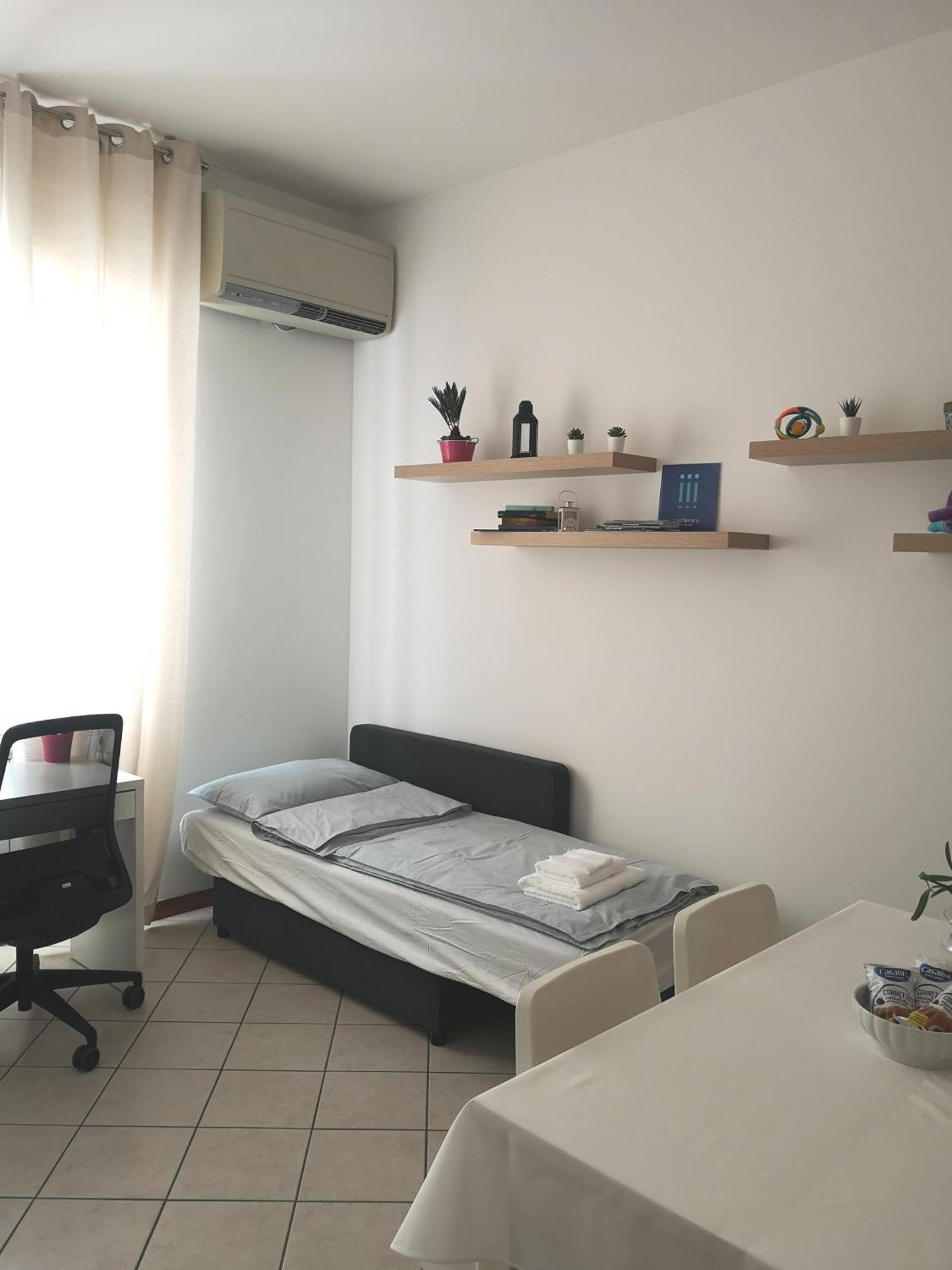 Holiday Apartment - Brescia Centro - Parcheggio Privato المظهر الخارجي الصورة